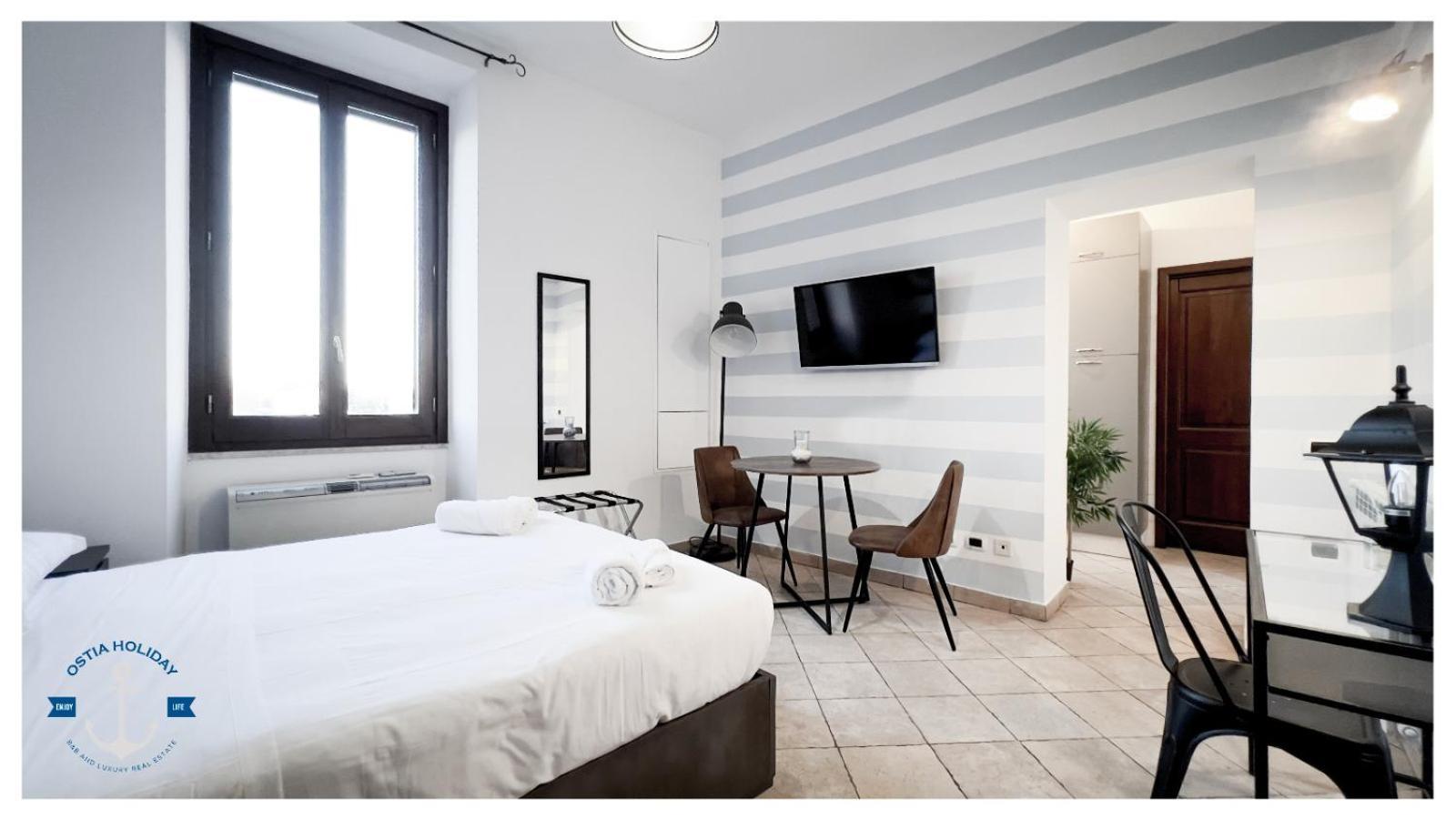 Ostia Holiday Clementina 피우미치노 외부 사진